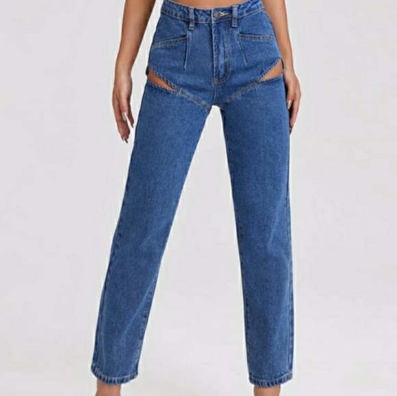 SHEIN Mom Jeans with Cutouts - Picture 7 of 8